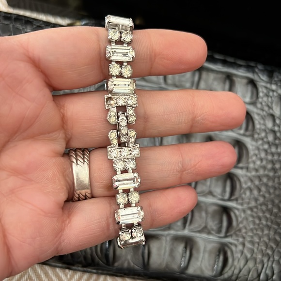 ALBERT WEISS VINTAGE CRYSTAL Art Deco Style BRACELET IN SILVER - Picture 12 of 15